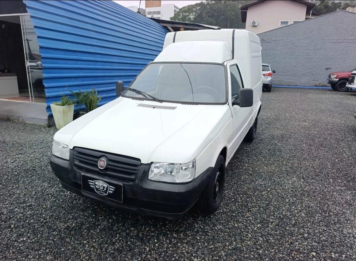 Fiat Fiorino Furgão 2010 — foto 2 de 18